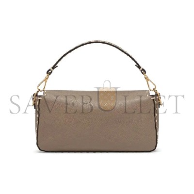 FENDI BAGUETTE LEATHER BAG 8BR600AH95F1F1M (27*15*6cm) FENDI BAGUETTE LEATHER BAG 8BR600AH95F1F1M (27*15*6cm)